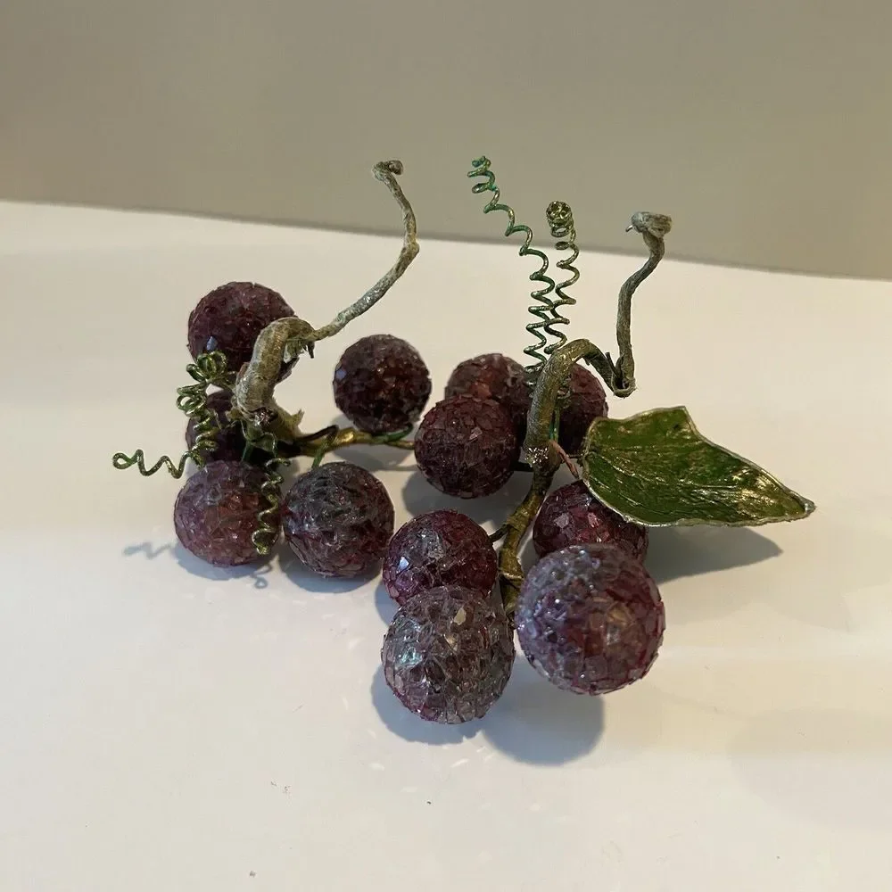 Vintage Acrylic‎ Grapes Cluster Set